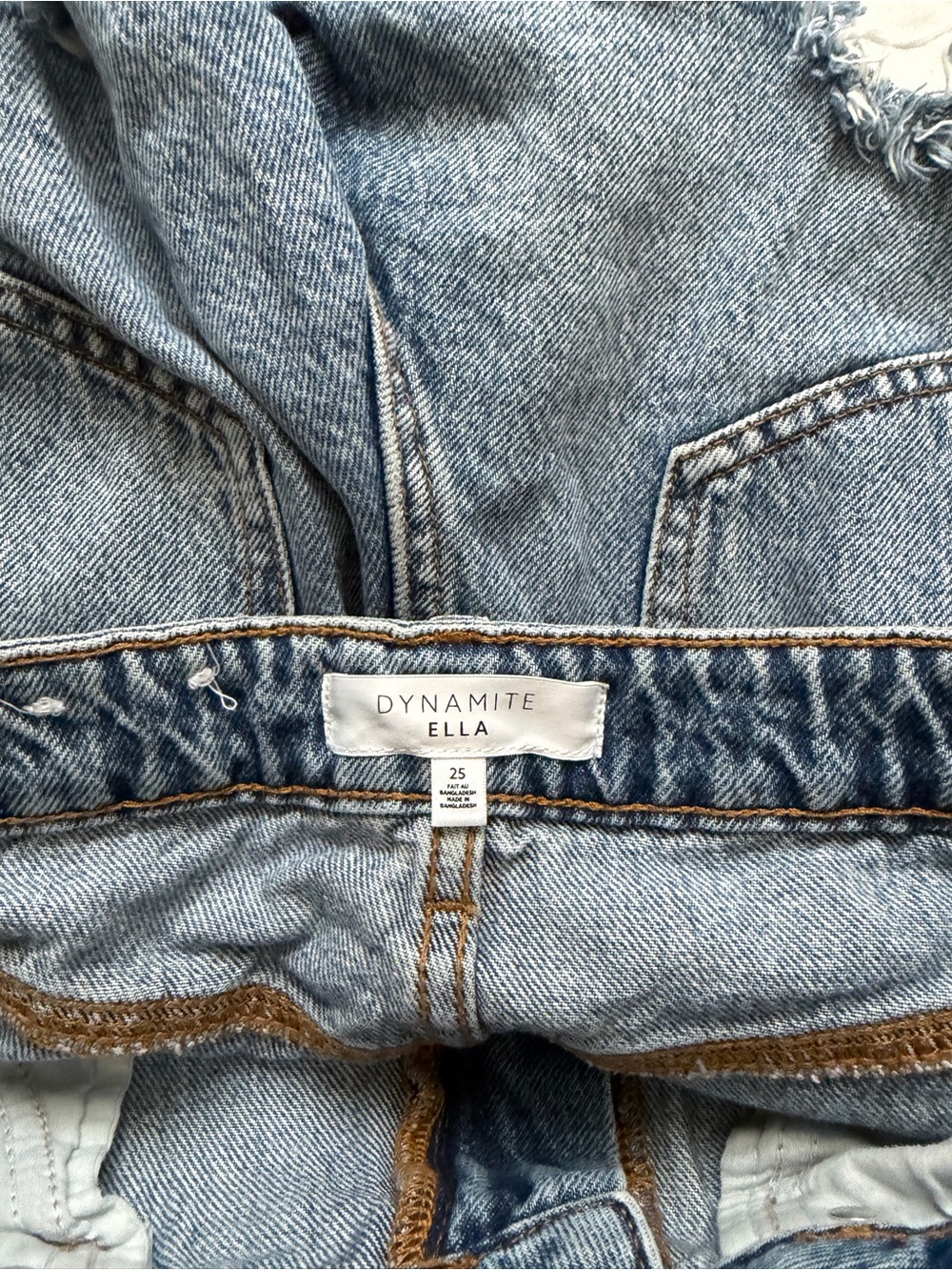 Dynamite ‘ELLA’ Shorts - Picture 3 of 3